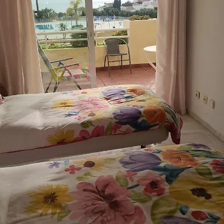 2 Bedroom Overlooking Mediterranean, 2 Outdoor Pools