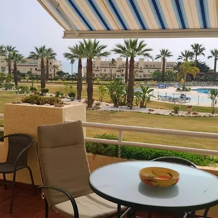 Appartement 2 Bedroom Overlooking Mediterranean, 2 Outdoor Pools La Cala De Mijas